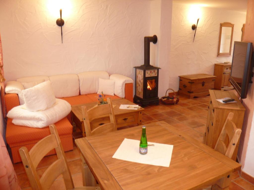 Zum Schlangenkoenig Hotel Burg  Room photo