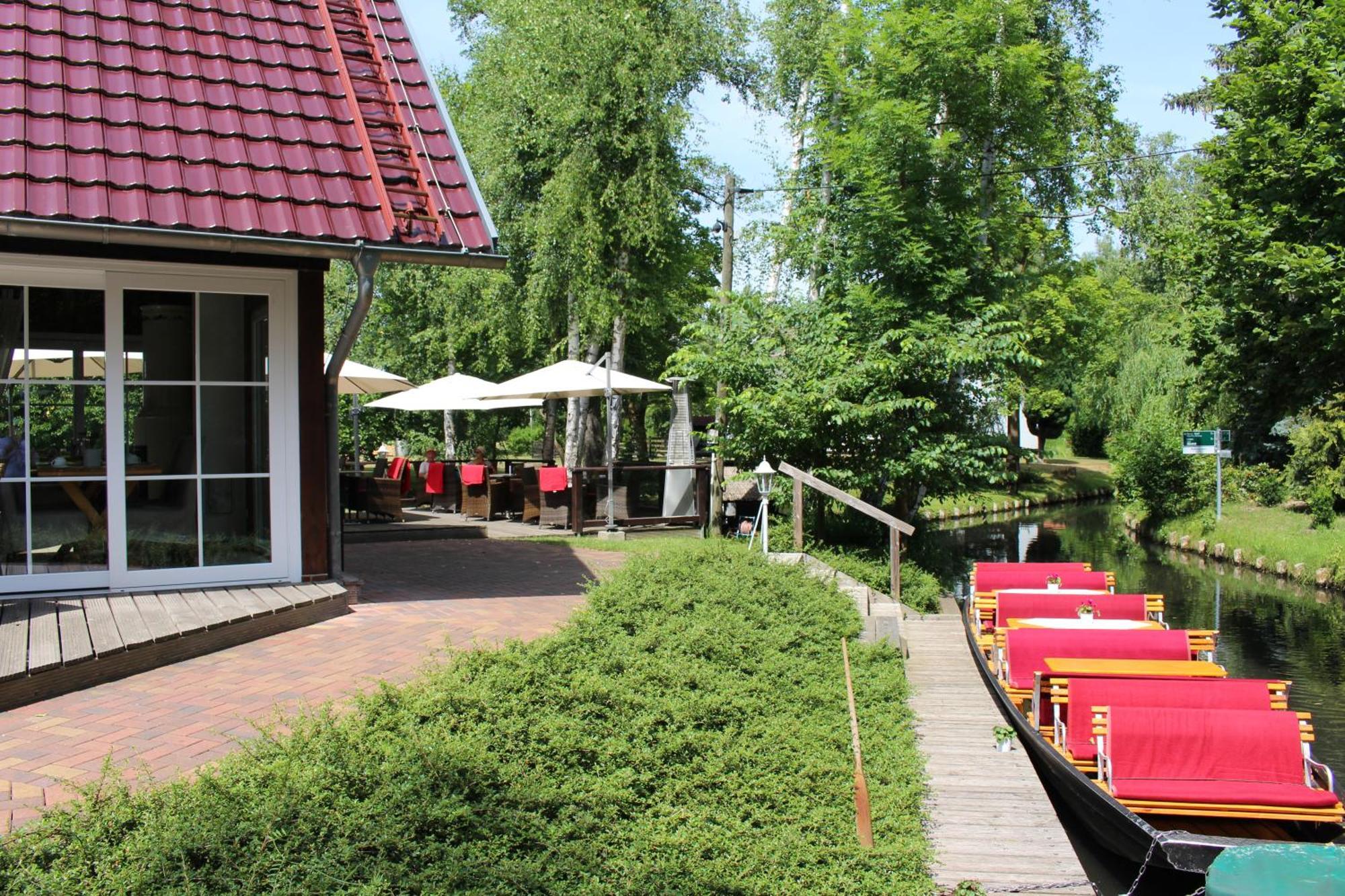 Zum Schlangenkoenig Hotel Burg  Exterior photo