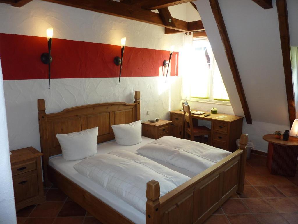 Zum Schlangenkoenig Hotel Burg  Room photo